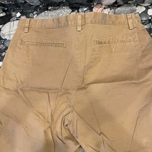 Gap size 36 shorts
